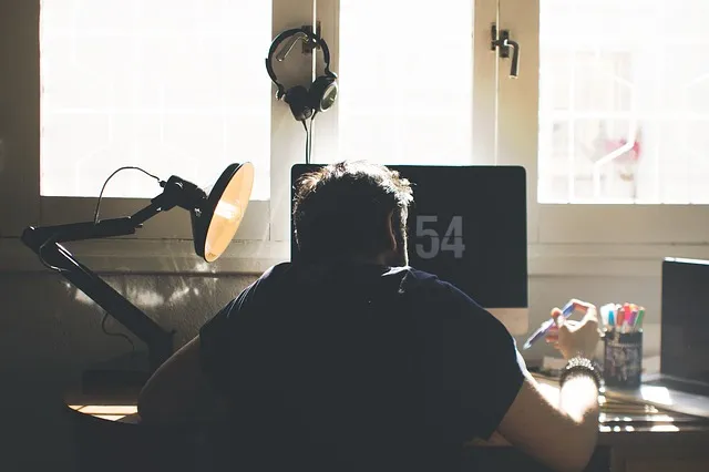 Samodzielne biuro czy coworking?
